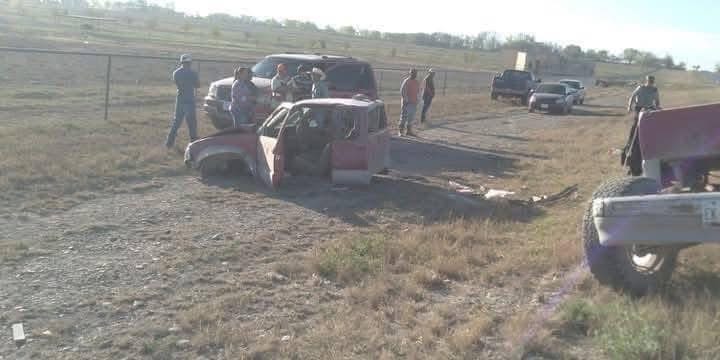 Impactante choque en carretera Acuña-Zaragoza parte vehículo en dos