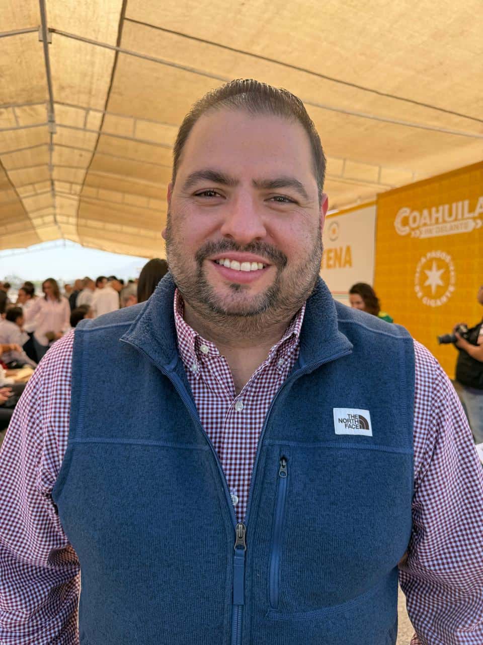 Abraham González; titular de Servicios Educativos
