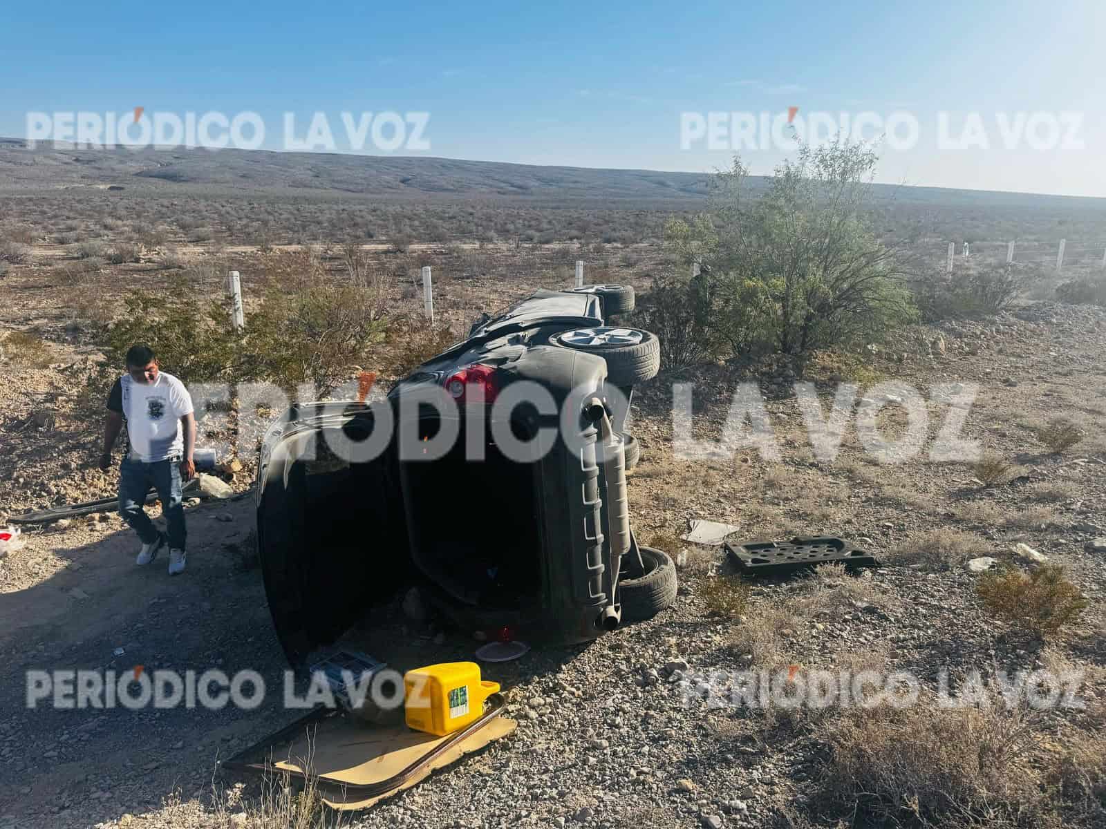 Muere abuelito al volcar en la 30