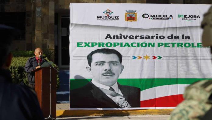 Celebran 87 Aniversario de La Expropiación Petrolera