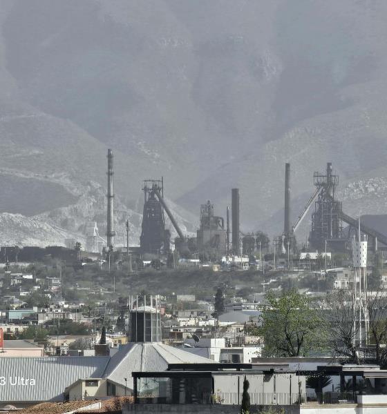 Síndico de AHMSA se esconde tras revelarse millonarios pagos en su contra
