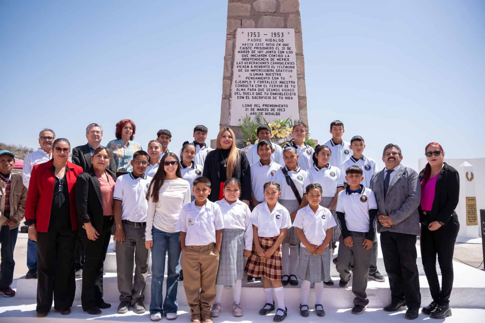 Conmemoran natalicio de Benito Juárez
