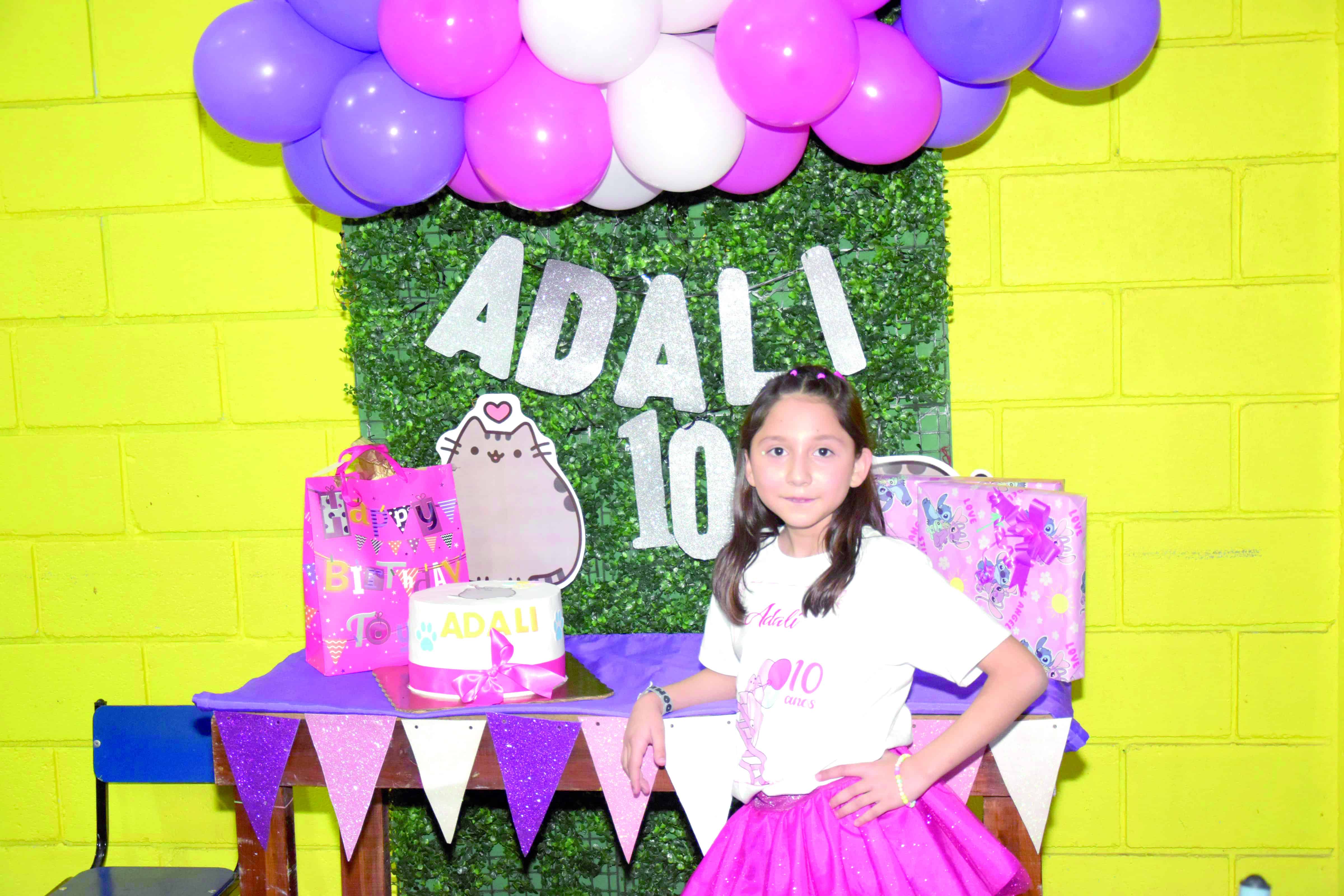 Adali cumplió 10 años.