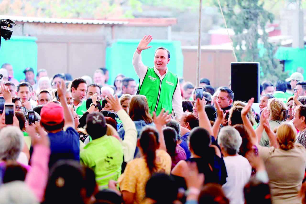 Posicionan a Manolo en Top 3 de Gobernadores