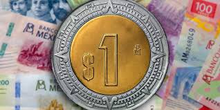 Peso mexicano cae ante la incertidumbre por aranceles de Trump