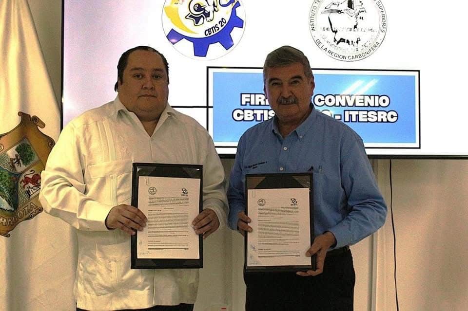 El convenio fue firmado por los representantes del Tecnológico de la Villa de Agujita y el representante del CBTIS No 20 de la ciudad de Sabinas.