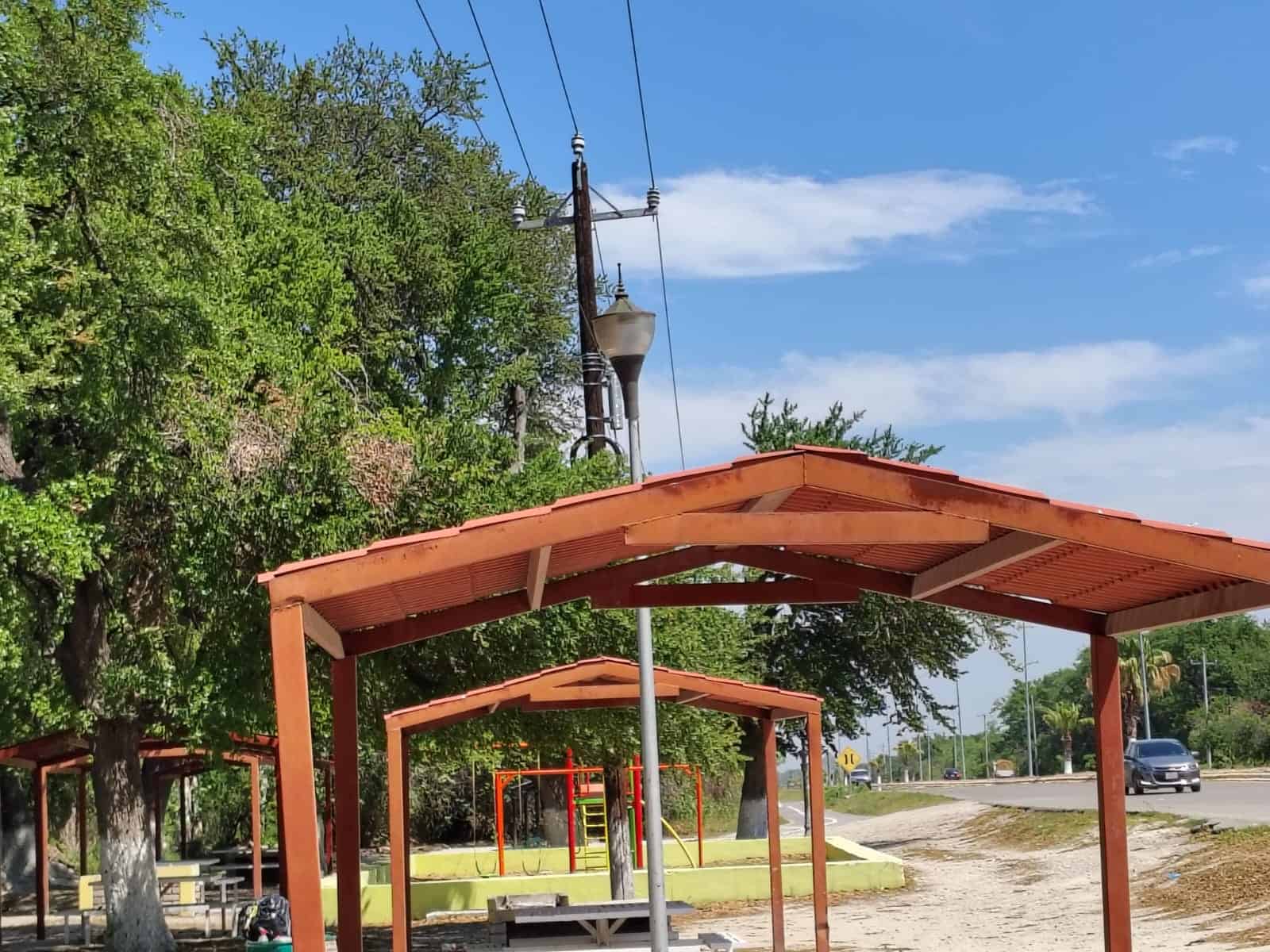 La Voz en tu Colonia: Vecinos de Nava exigen rehabilitación del parque El Descanso
