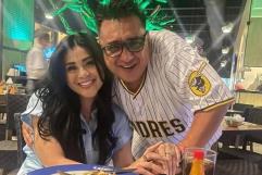 Gomita se reconcilia con su padre tras años de conflicto y violencia familiar