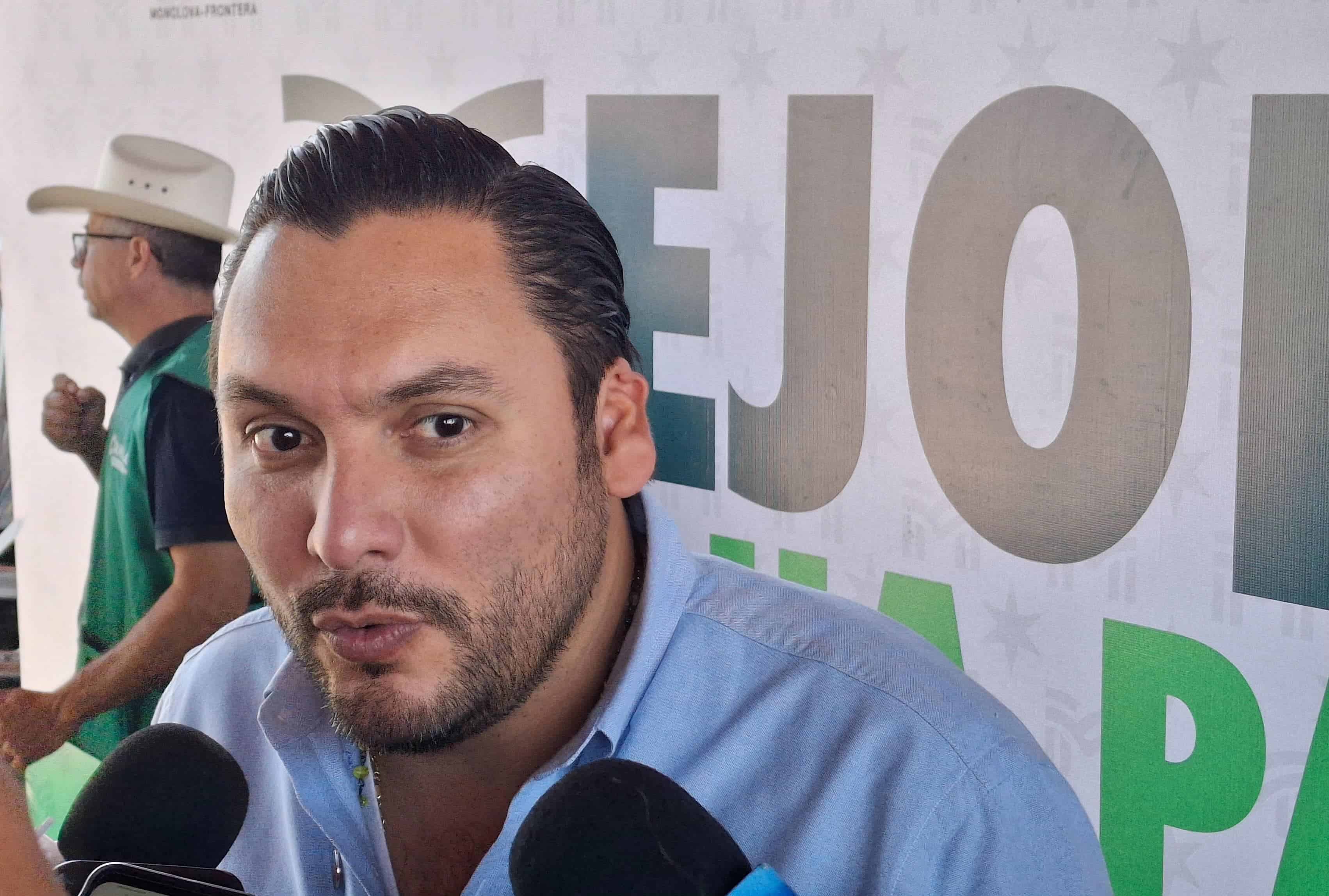Alcalde Carlos Villarreal destaca coordinación entre Gobernador Manolo Jiménez y la presidenta Claudia Sheinbaum en beneficio de Coahuila.