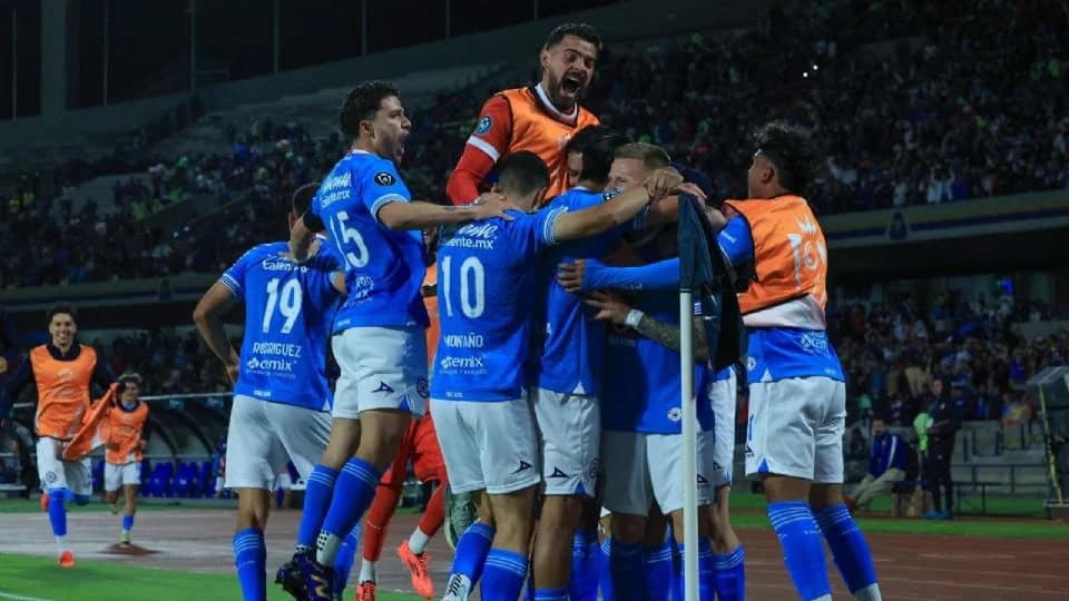 Cruz Azul elimina al América y avanza a semifinales de la Concachampions