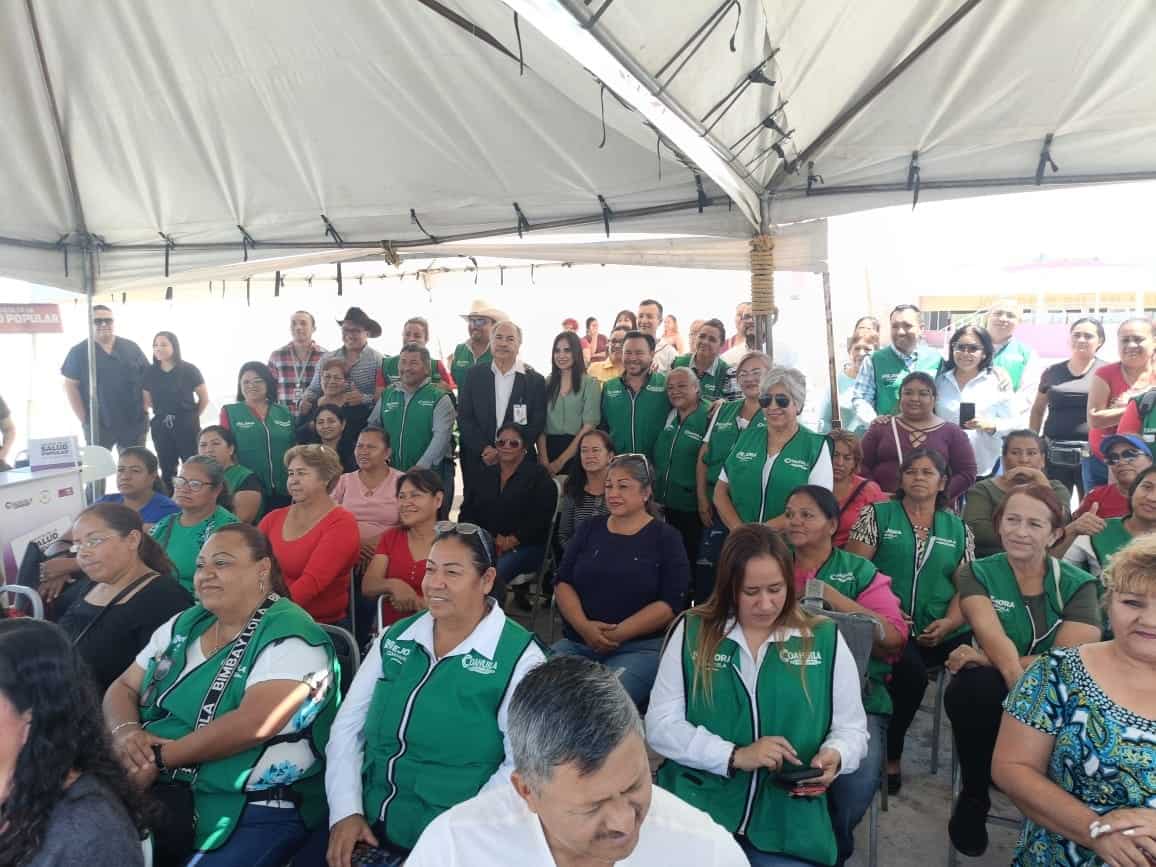 Se llevaron diversos programas municipales a la población fronterense.