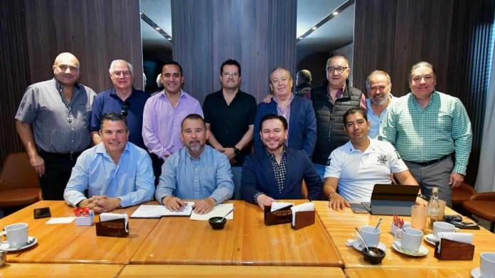 Refuerzan vínculos con el sector empresarial Refuerzan vínculos con el sector empresarial