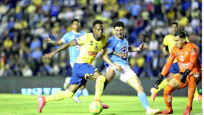 América y Cruz Azul se neutralizan en tenso Clásico Joven América y Cruz Azul se neutralizan en tenso Clásico Joven