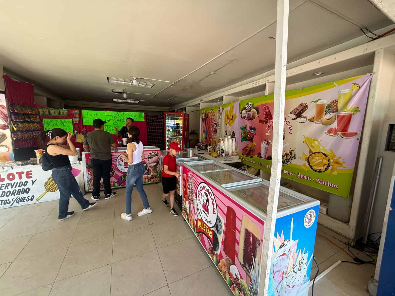 Incendio en La Michoacana no dejó daños: “Ni un popote se quemó”, dice la propietaria