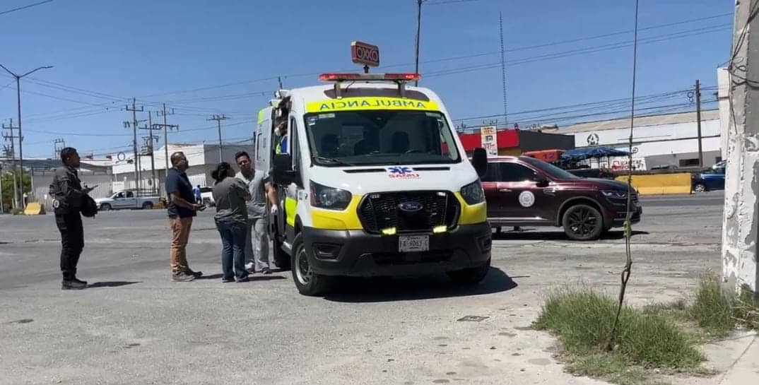 Intenta ganarle el paso al tren y casi pierde la pierna en Saltillo