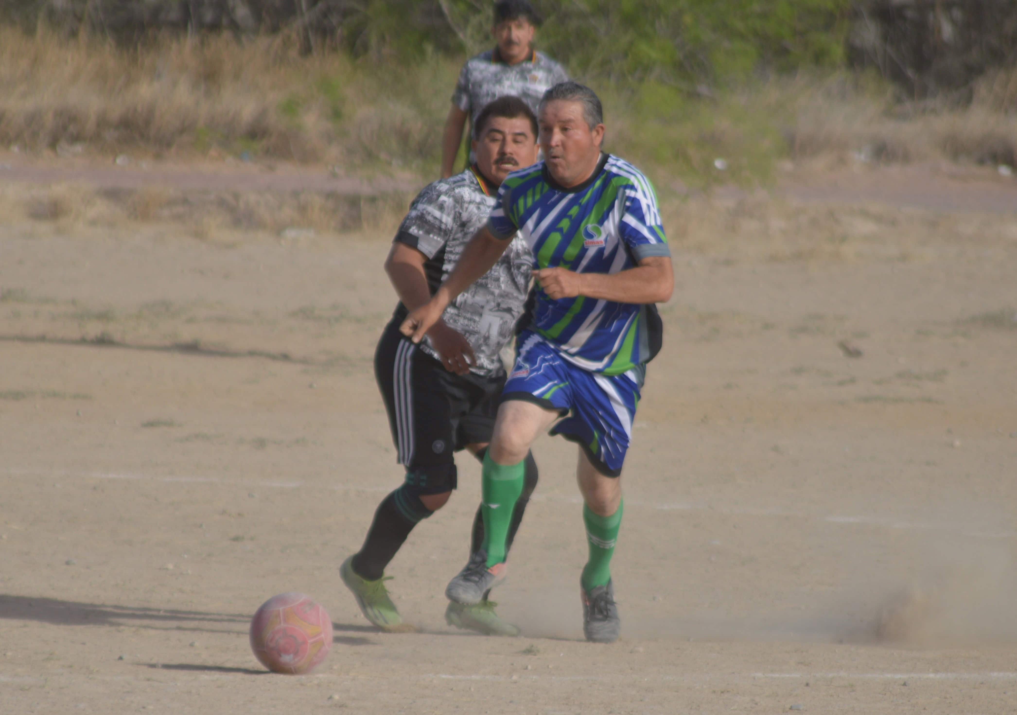 Simas venció por marcador de 2-0 a La Sierrita.