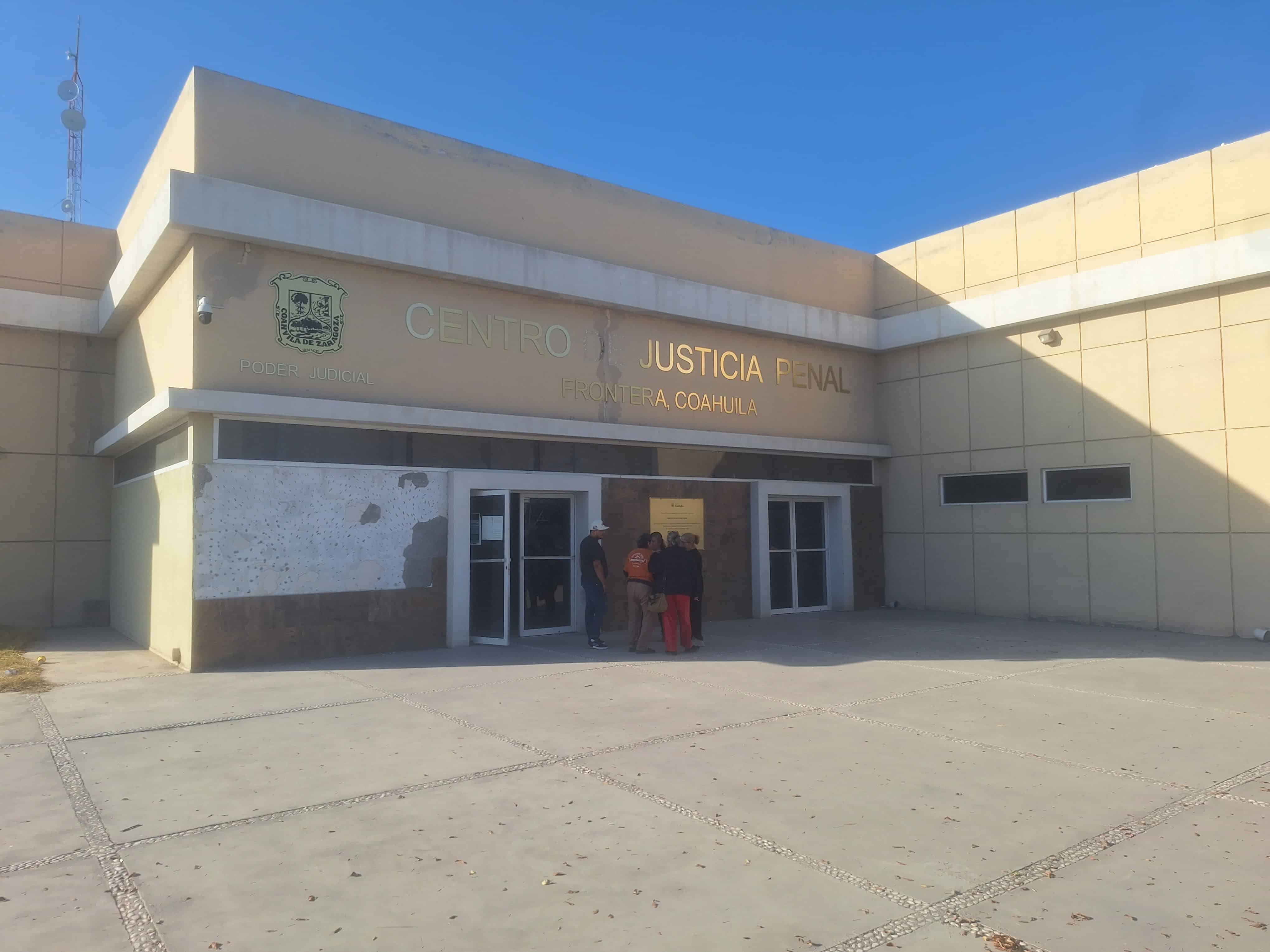 Ante juez por supuesto fraude.