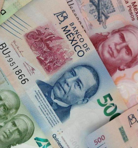 Se recupera el peso tras llamada de Sheinbaum y Trump