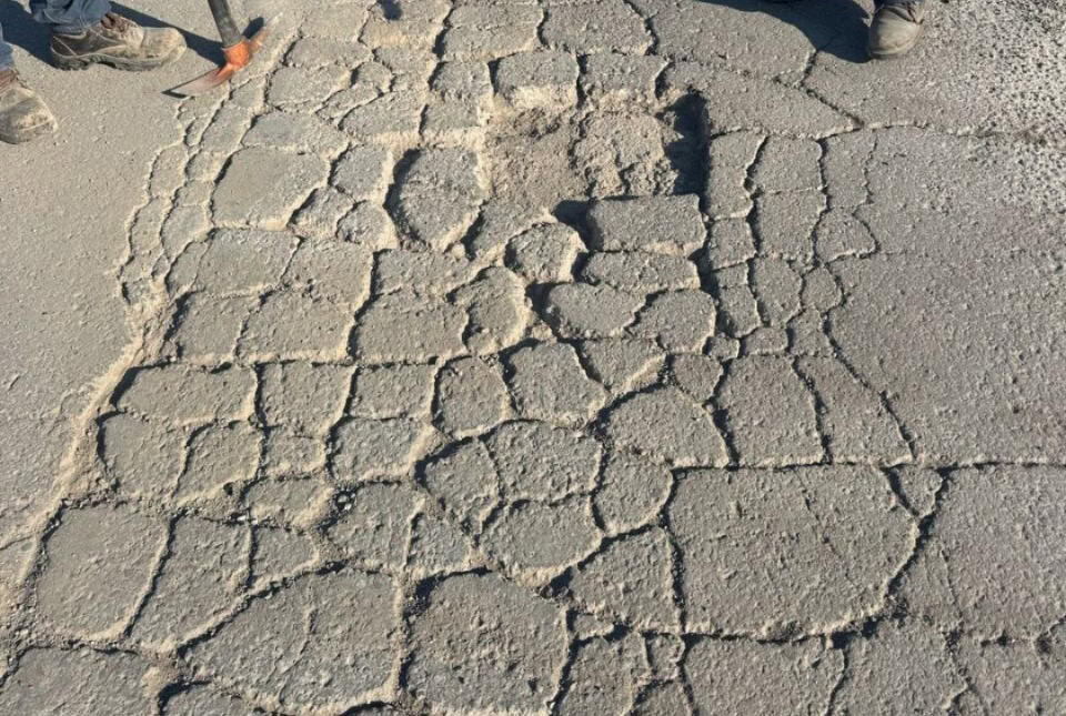Vecinos exigen reparación de calles olvidadas en Allende