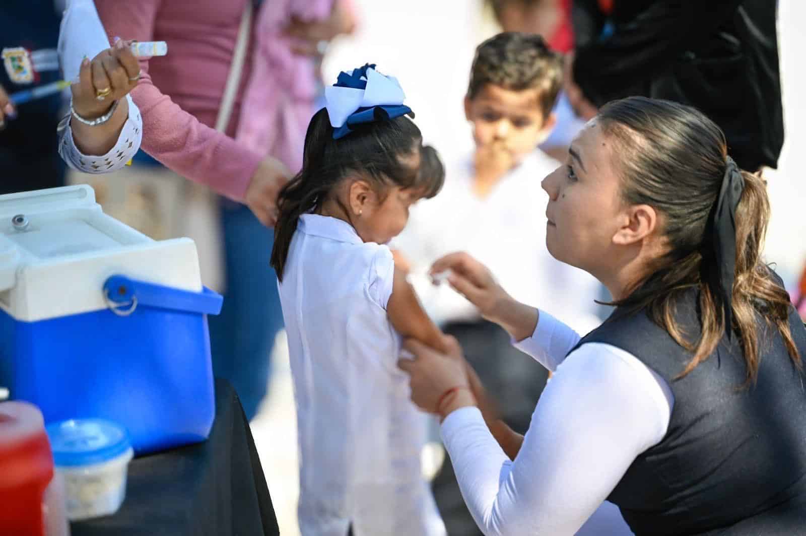 Llaman a la población a protegerse del sarampión durante este periodo vacacional.