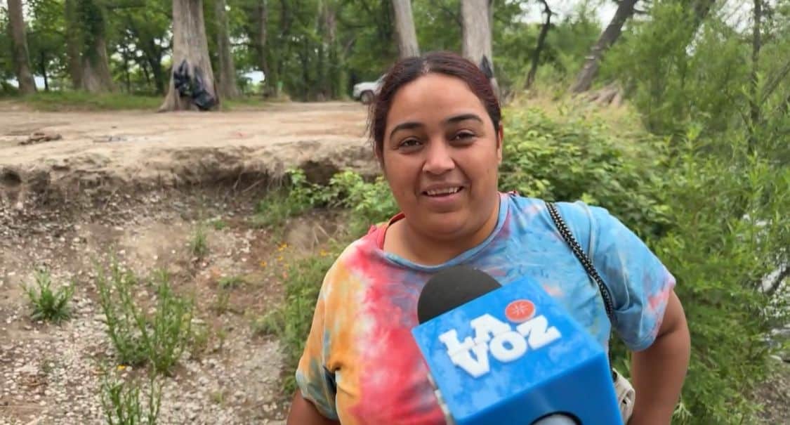 La ciudadana Tanaíris, madre de familia proveniente de Monterrey, Nuevo León dijo que eligió a Múzquiz para vacacionar.
