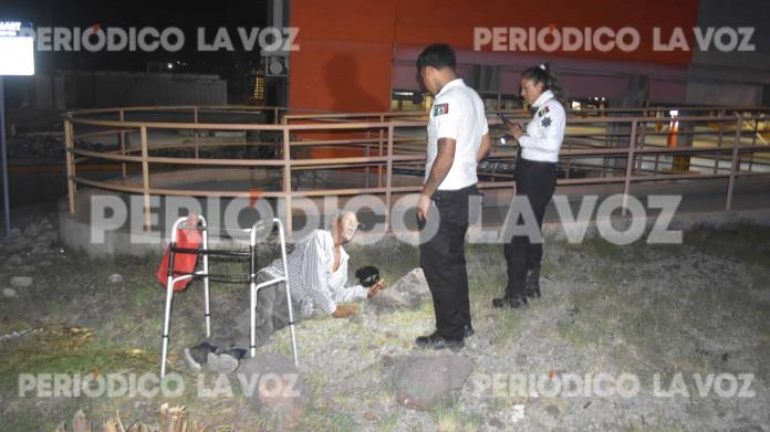 Localizan a Hombre de 66 Años Dormido y en Aparente Estado de Ebriedad Localizan a Hombre de 66 Años Dormido y en Aparente Estado de Ebriedad