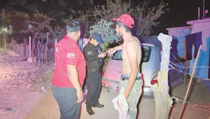 Atacan a joven a machetazos