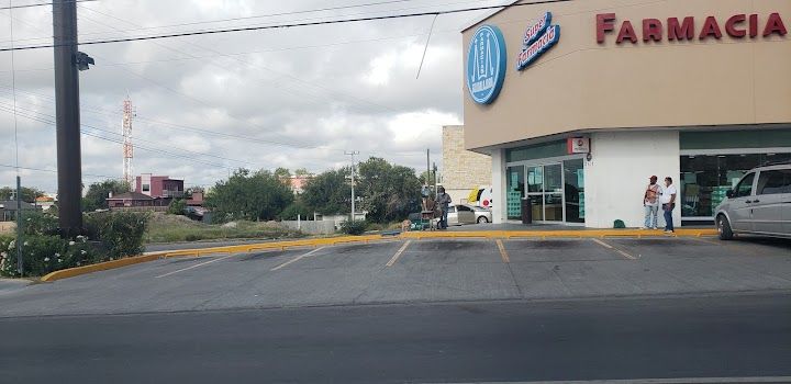 Ladrón finge estar enfermo y roba farmacia en Piedras Negras