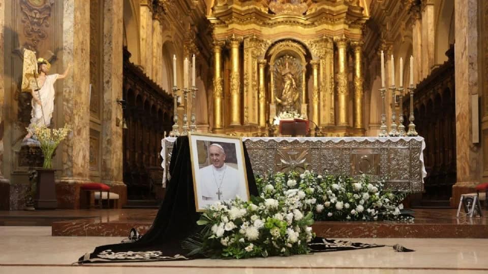 Posible causa de muerte del papa Francisco: medios apuntan a un derrame cerebral 