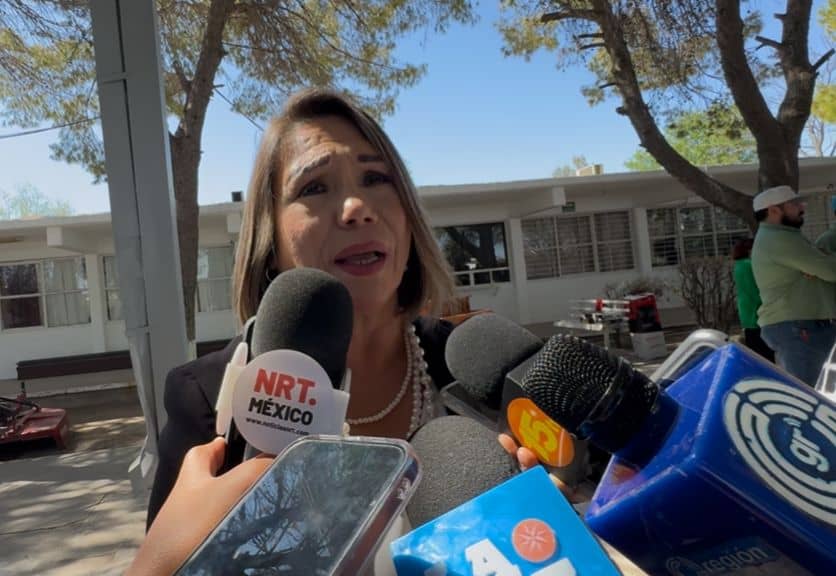 Maestra Nélida Santos Galván, subdirectora de Servicios Educativos en Múzquiz y San Juan de Sabinas.