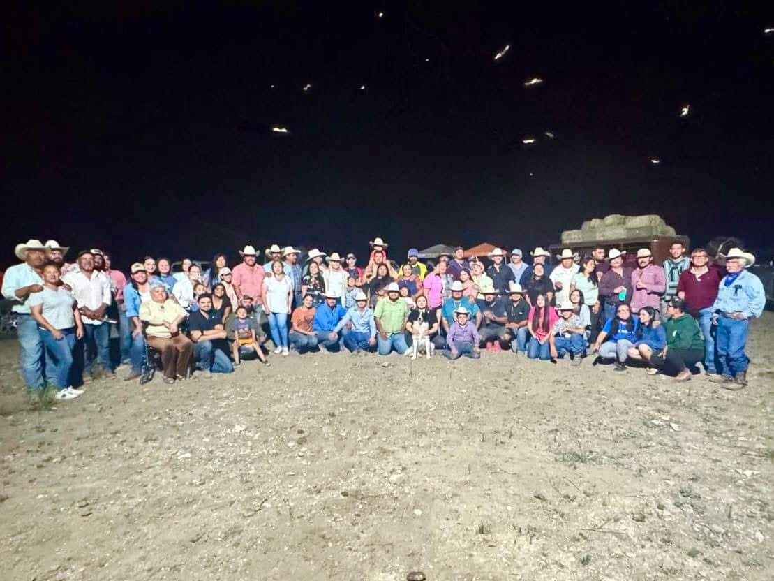 Acompaña alcaldesa de Múzquiz a Cabalgantes de San Francisco