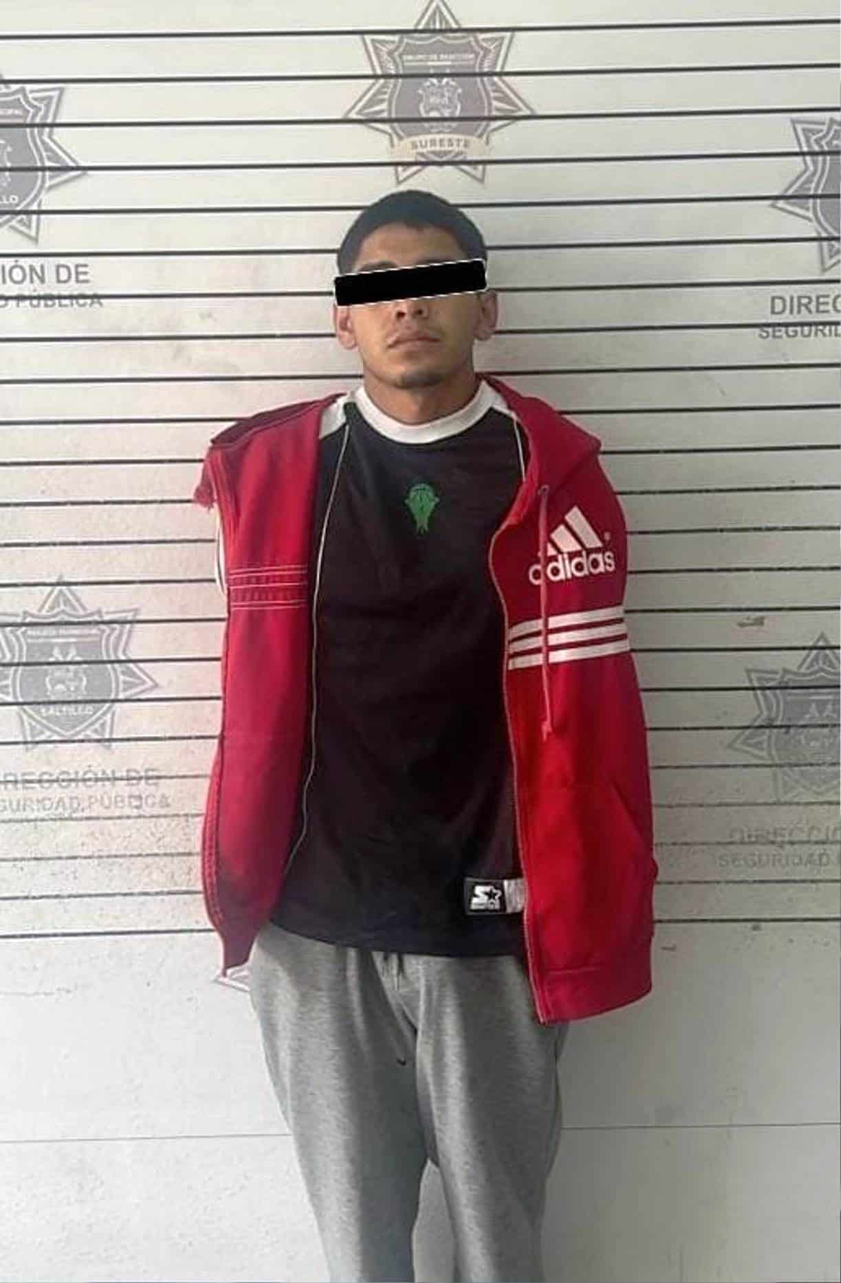 Capturan a presunto asaltante de tiendas de conveniencia