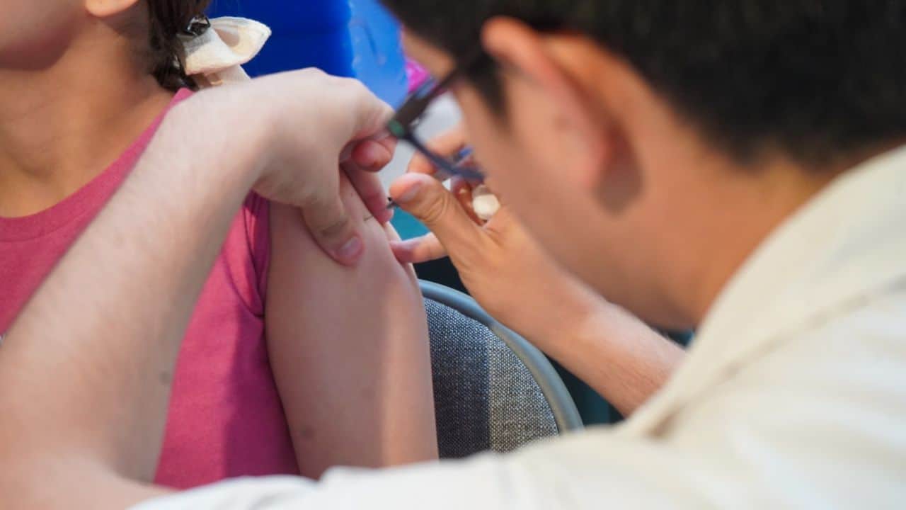 Arranca Semana Nacional de Vacunación con protección contra 11 enfermedades en PN