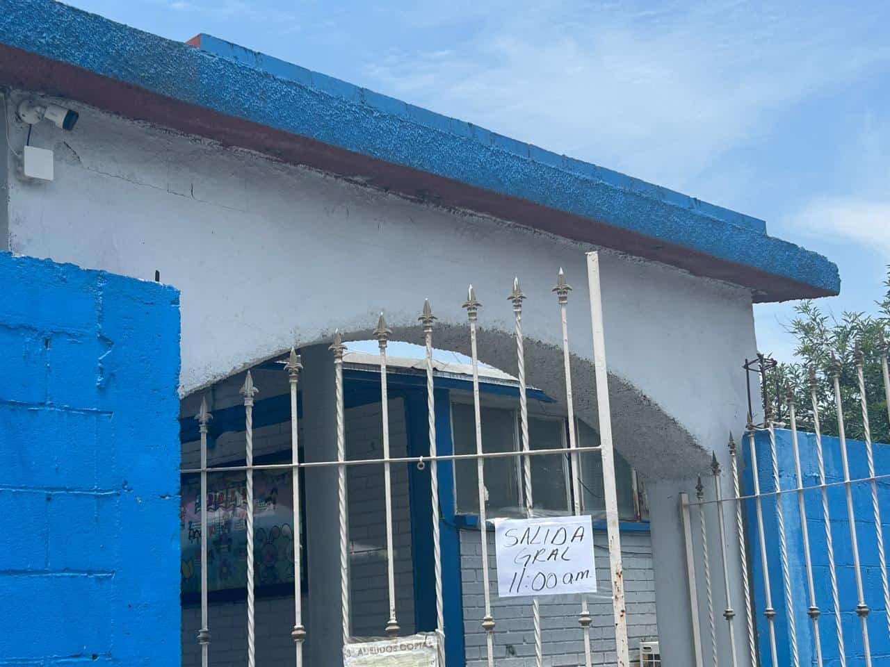 Regresan a clases y se topan con plantel vandalizado: robo de cableado en la Primaria Ford 46