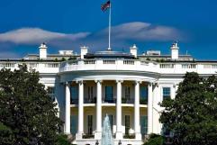 Trump culpa a Biden por contracción del PIB de Estados Unidos