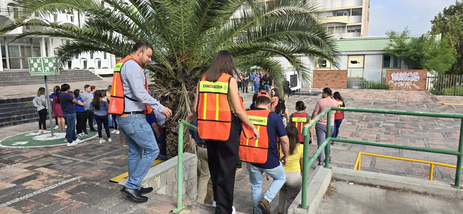 El Instituto Mexicano del Seguro Social se suma a las acciones dentro del Primer Simulacro Nacional.