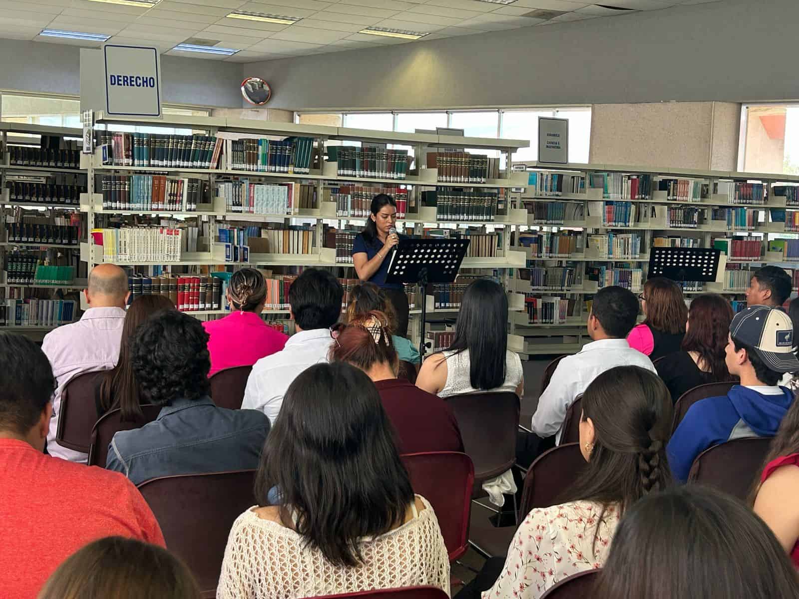 Celebran la lectura en comunidad en la UAdeC con maratón literario
