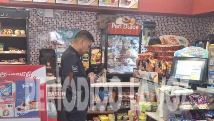 Asalta tienda a punta de cuchillo