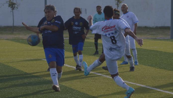 Cruz Azul es líder en el Fútbol Mayor