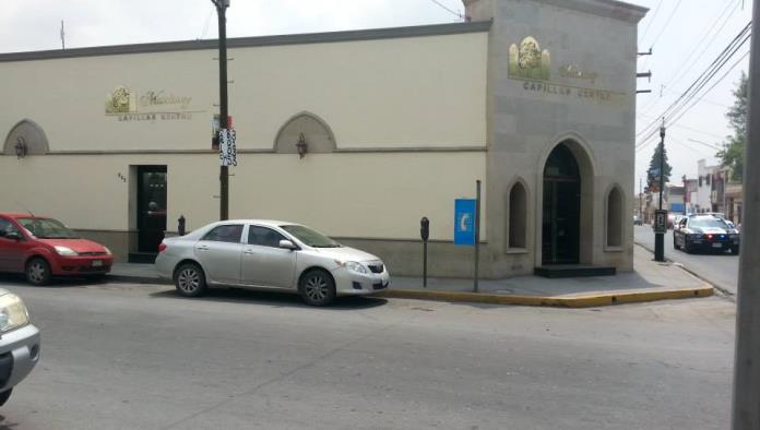 Velan restos del minero Reyes Cuevas en Rosita