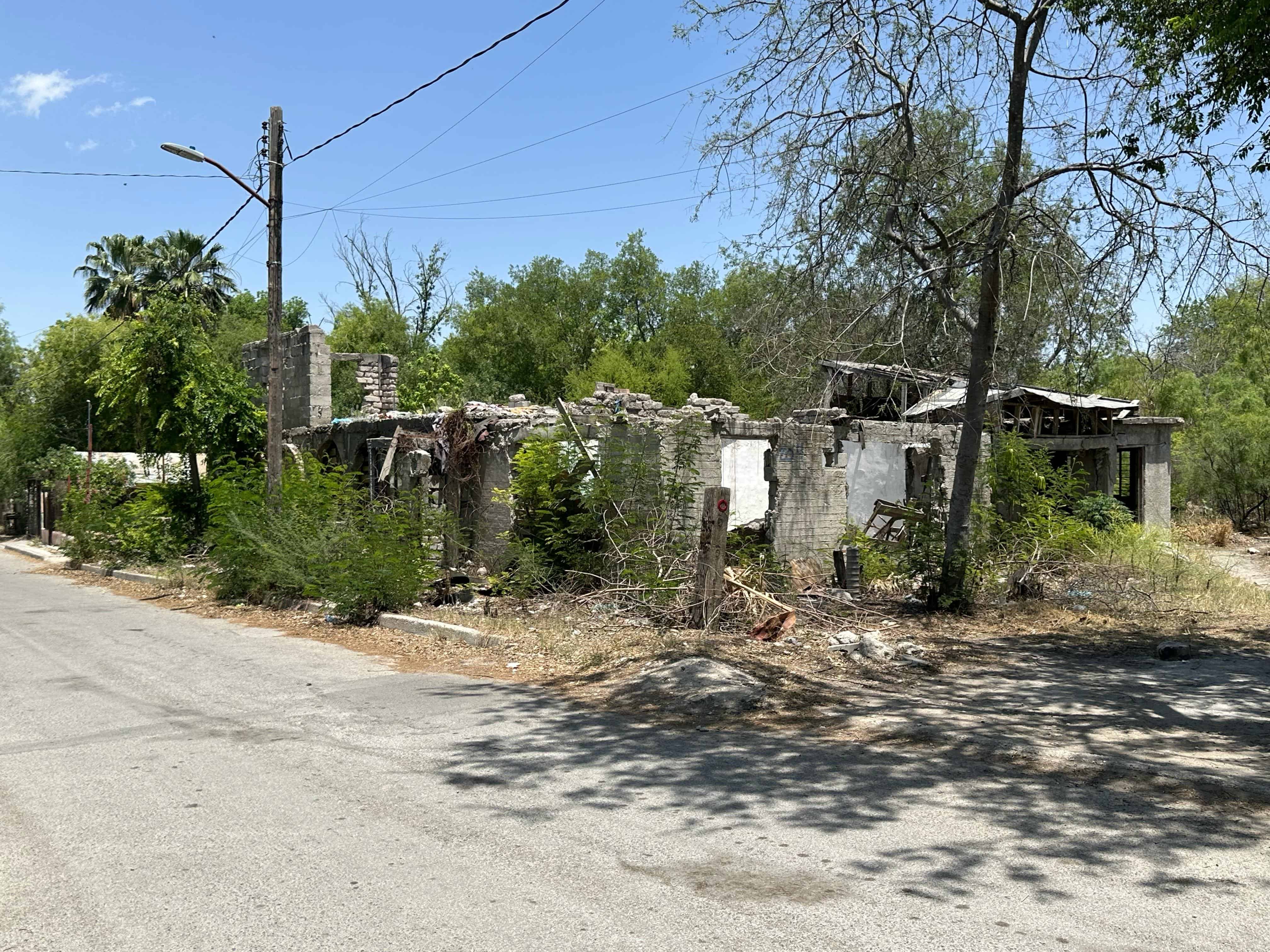La voz en tu colonia: ¿Y los servicios? Sin limpieza en la colonia Altamira
