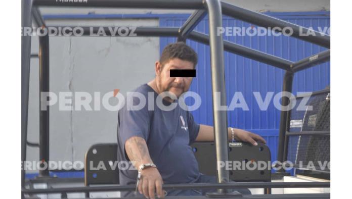 Aterroriza drogadicto a su familia