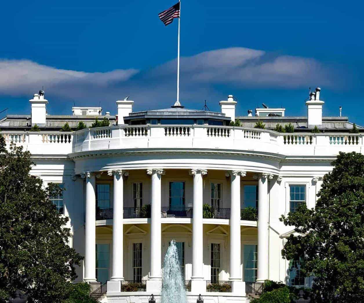 Trump confirma que no buscara un tercer mandato