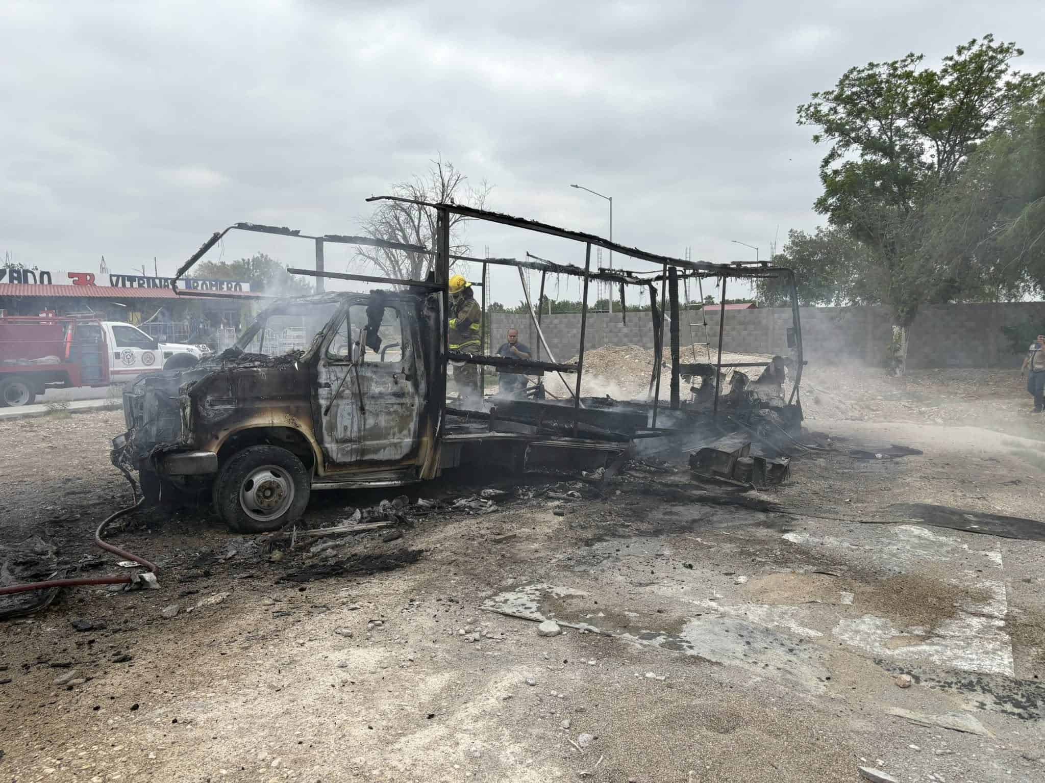 Liberan a hombre acusado de incendiar camioneta en la colonia Lázaro Cárdenas