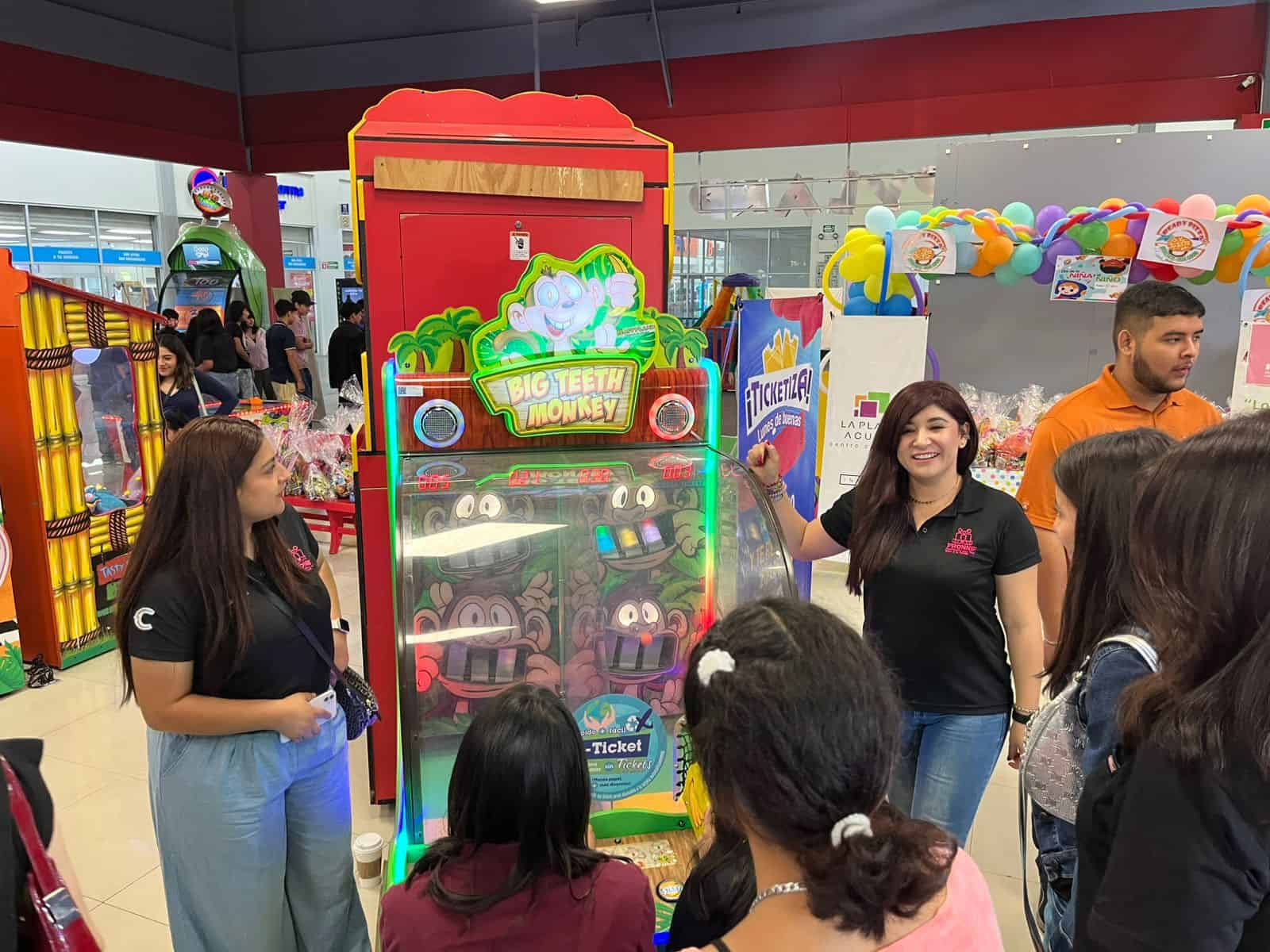 PRONNIF Celebra a 90 Niños de Casas Hogar con Apoyo de Empresas y Voluntarios