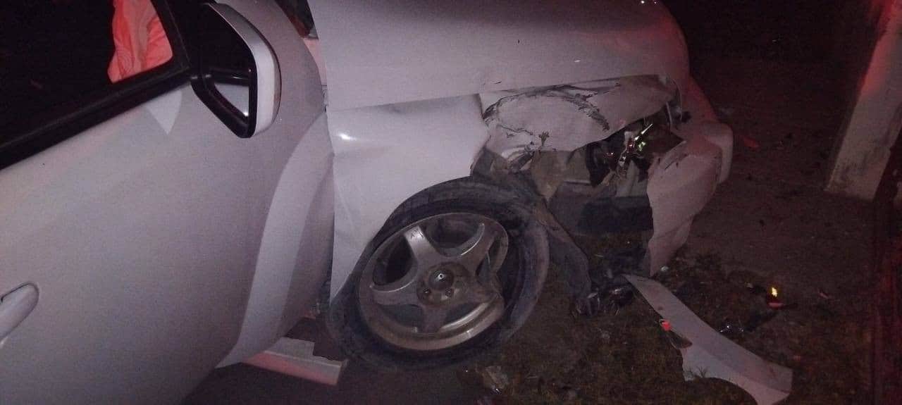 Mujer lesionada tras choque en Morelos