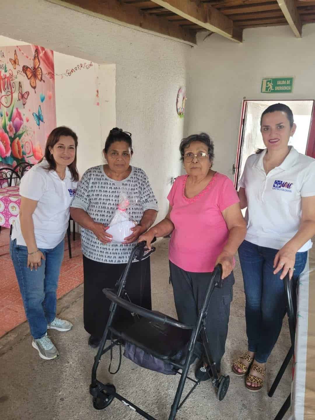 APAC apoya a adultos mayores y mujeres sobrevivientes de cáncer