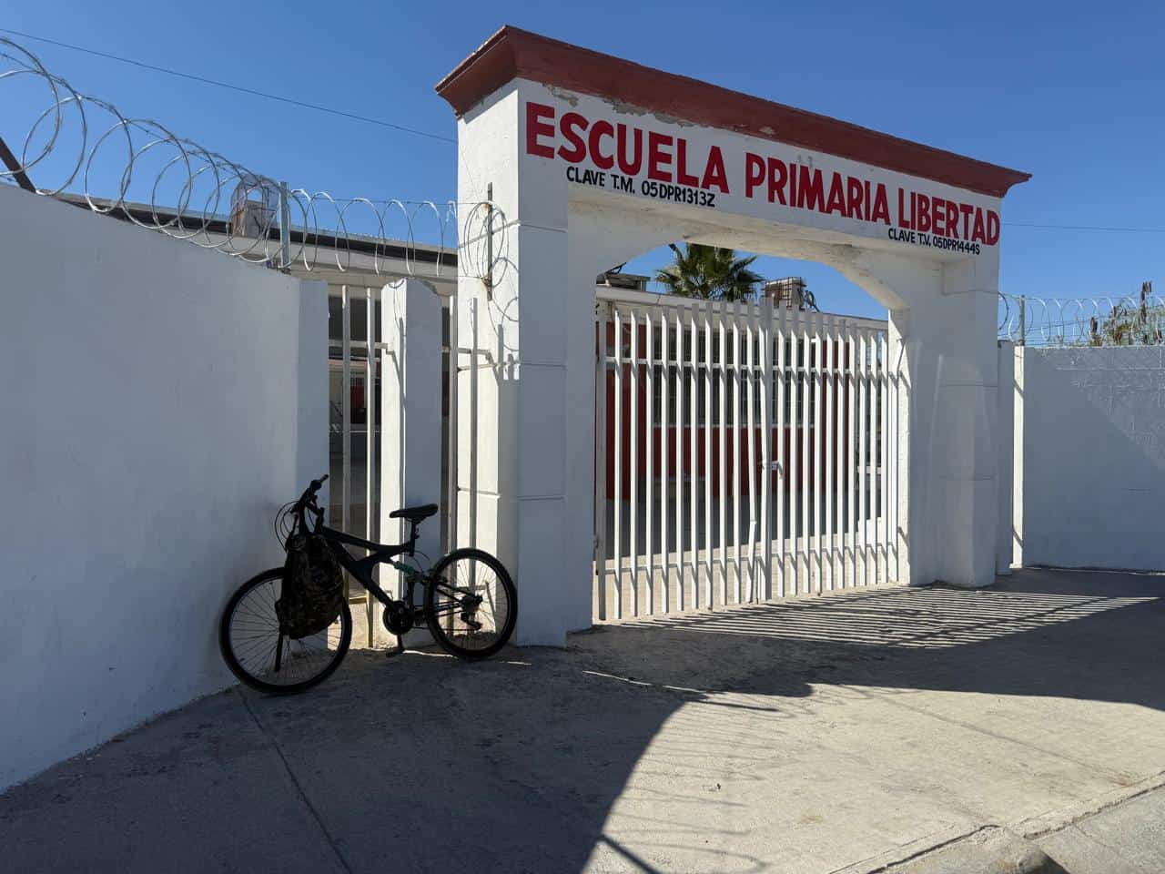 Padres deberán presentar documentación para confirmar inscripción escolar a partir del 6 de mayo