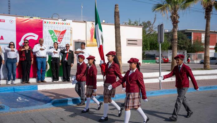 Recuerda Castaños la batalla de puebla