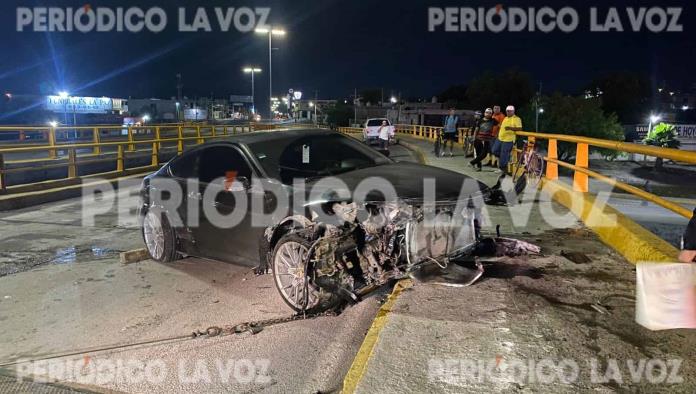 Brutal choque en puente Cal y Canto